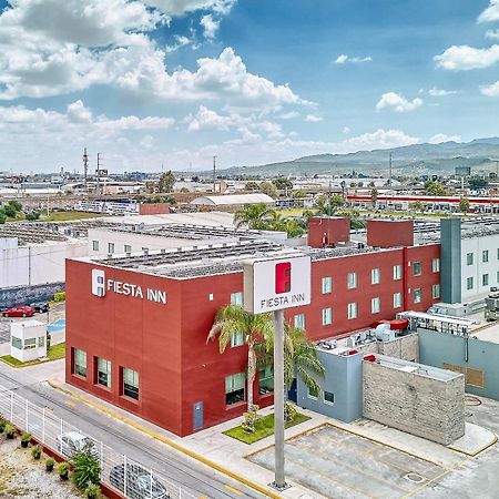 Fiesta Inn Express San Luis Potosi Oriente Екстер'єр фото