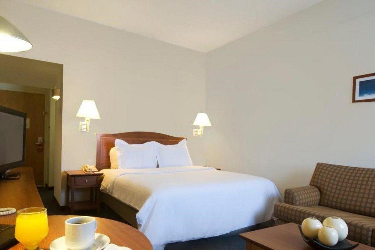 Fiesta Inn Express San Luis Potosi Oriente Екстер'єр фото