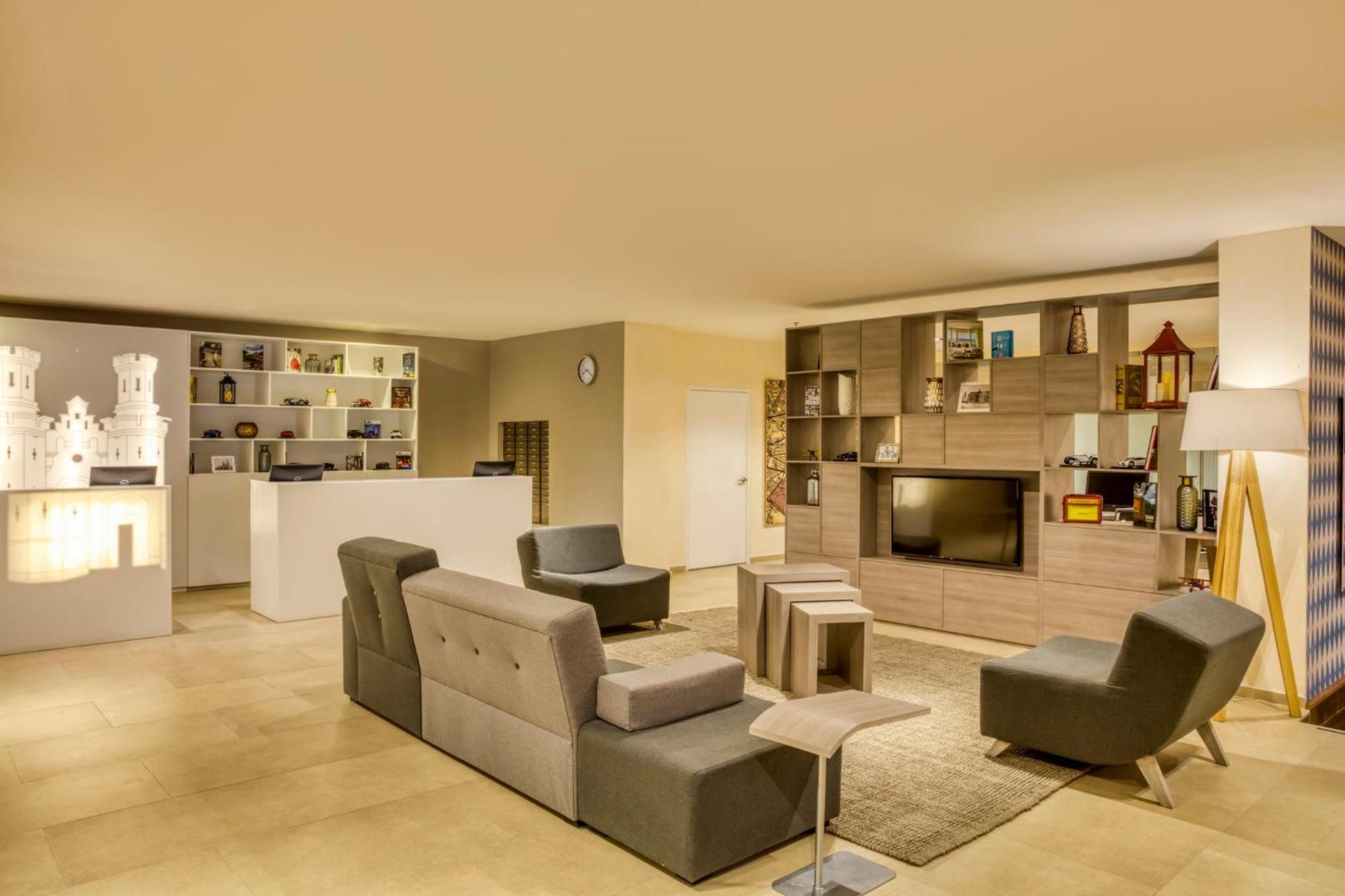 Fiesta Inn Express San Luis Potosi Oriente Екстер'єр фото